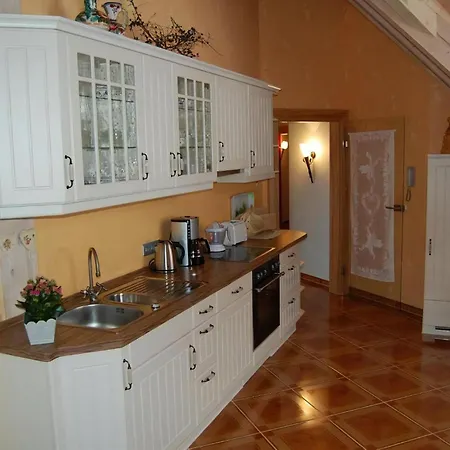 شقة Liebevoll Eingerichtete Mit Balkon